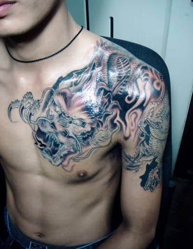 半甲龙纹身图案