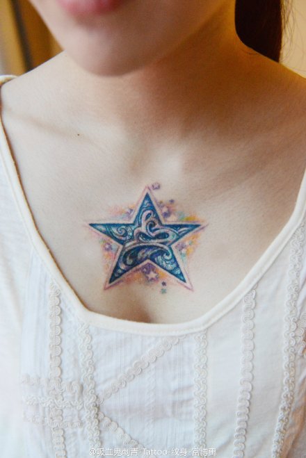 不一样的五角星,意味五彩的生活