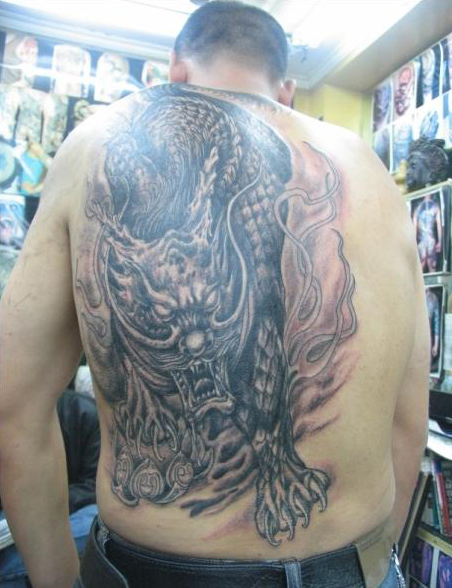 超酷的睚眦纹身缩略频道推荐图