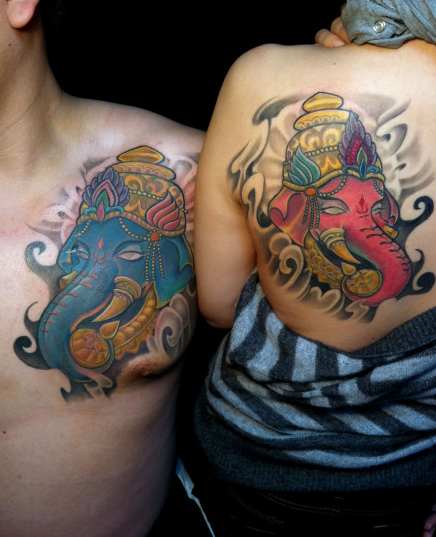 帅哥美女身上的情侣纹身图案