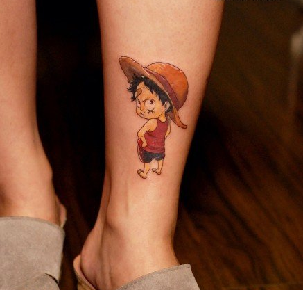 海贼王可爱的小路飞纹身图案