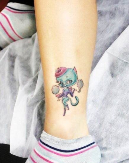 性感卡通风小猫咪纹身图案