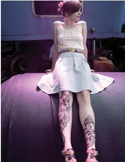 漂亮美女腿部另类图腾纹身图案