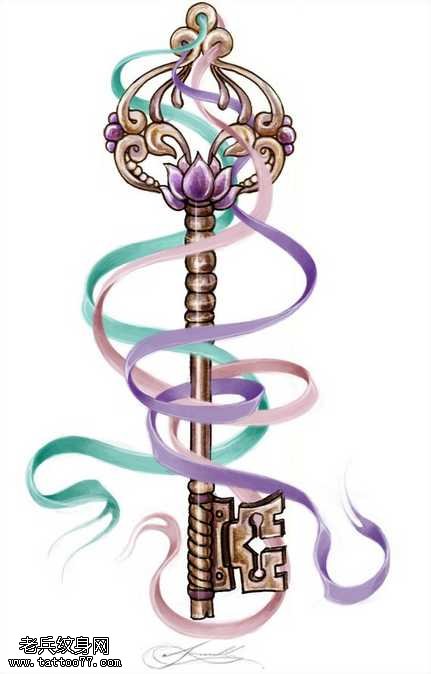 手稿古钥匙纹身图案