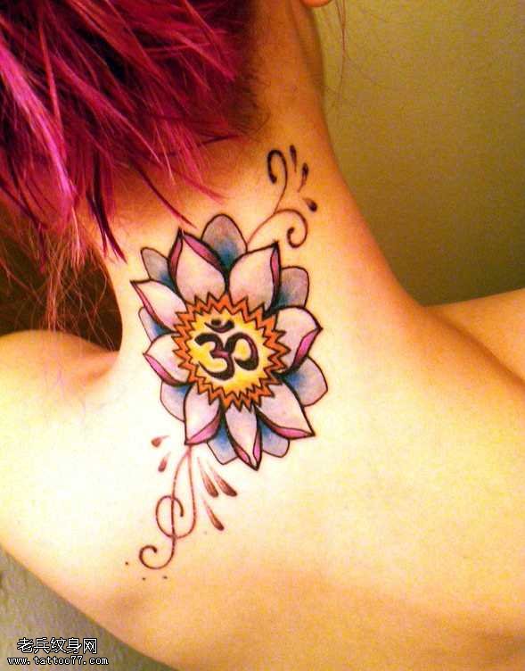 漂亮个性莲花梵文纹身图案