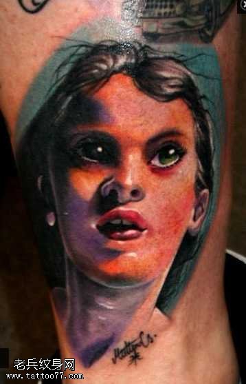 胳膊女人纹身图案