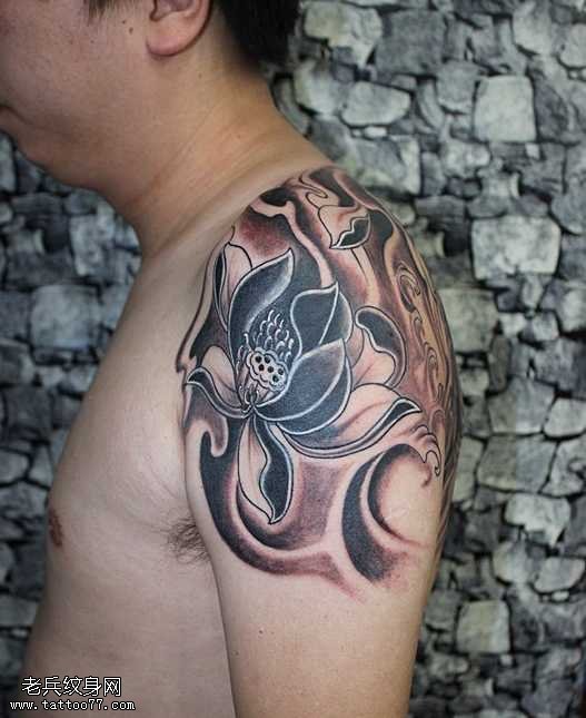 胳膊莲花纹身图案