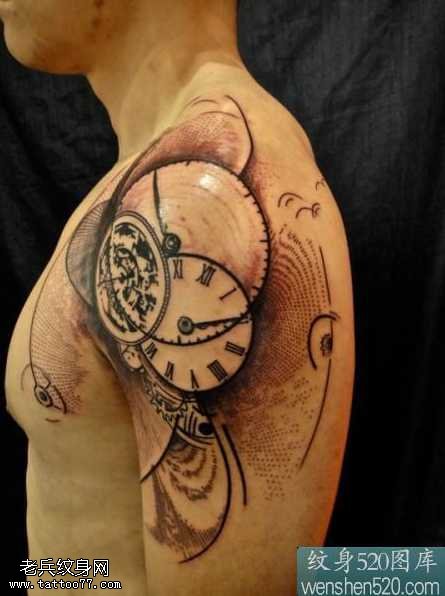 胳膊个性时钟纹身图案