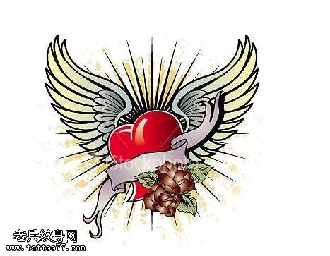 手稿爱心纹身图案