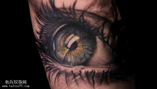 逼真日葵花眼睛纹身图案