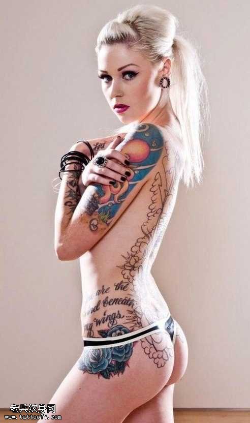 满背英文女人纹身图案
