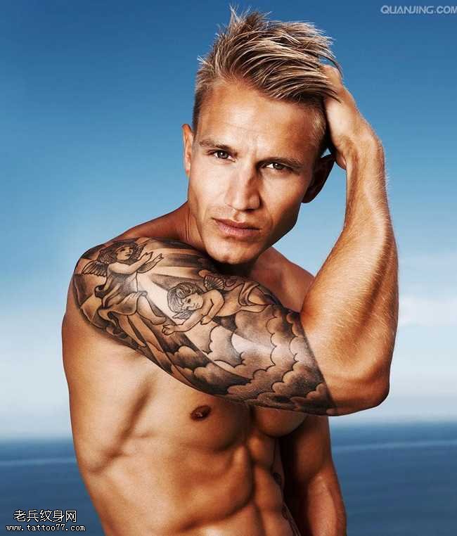 胳膊小天使纹身图案