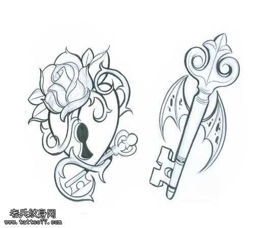 手稿漂亮钥匙纹身图案