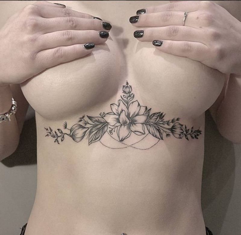 美女纹身花臂，漂亮花纹身图案