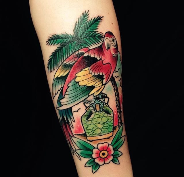 15款活泼的引人入胜的鹦鹉纹身