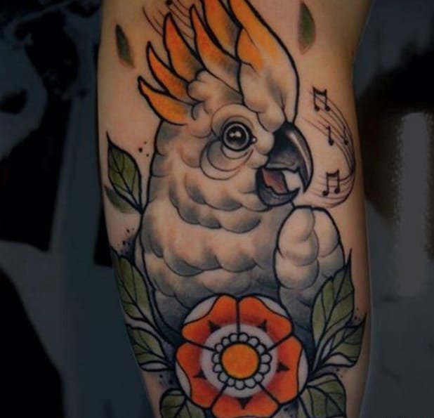 15款活泼的引人入胜的鹦鹉纹身