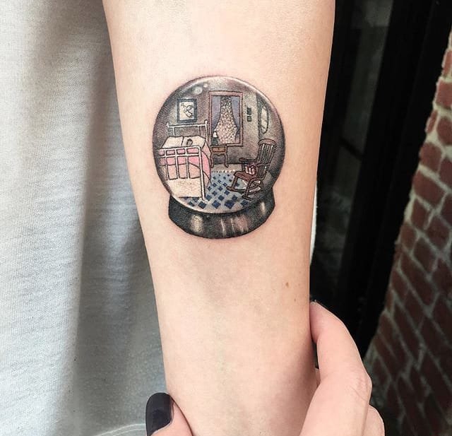 18款手臂上各种美妙的小圆形风景纹身图案