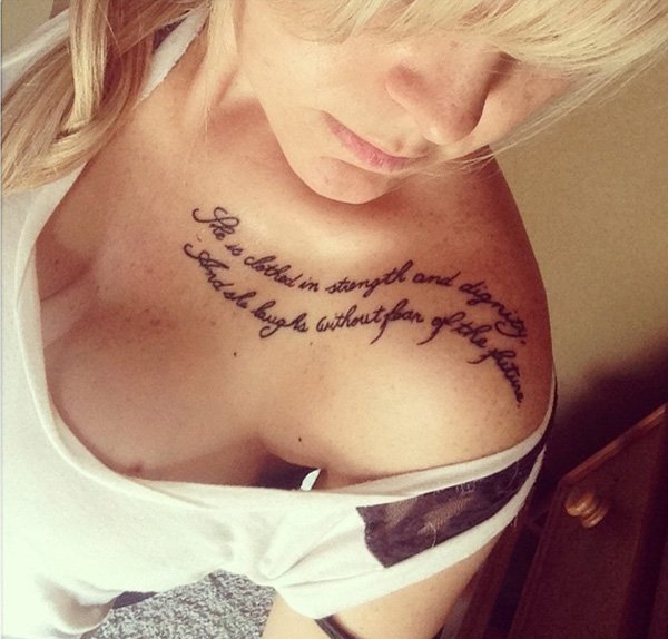 多款女生可爱的锁骨纹身图案女