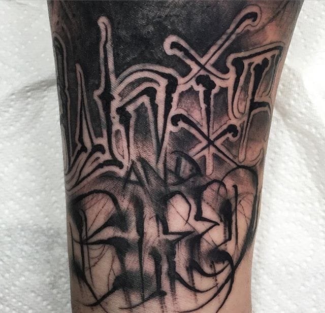 Vegan刻字纹身手稿