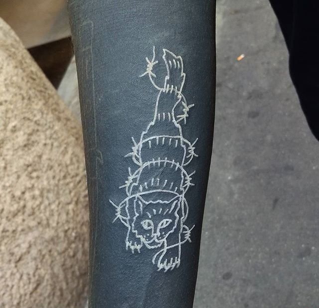 10款超酷的白色纹身图案