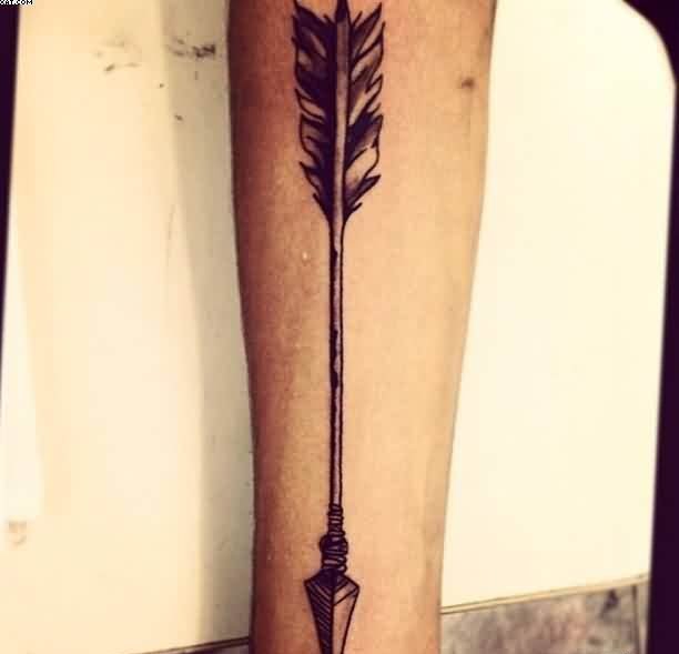 40款手臂上帅气的箭纹身图案