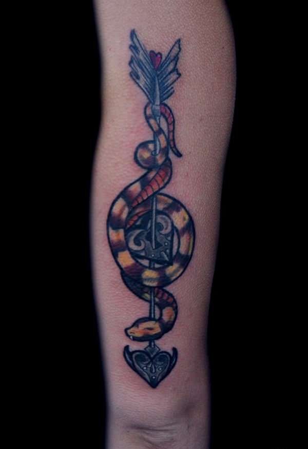 40款手臂上帅气的箭纹身图案