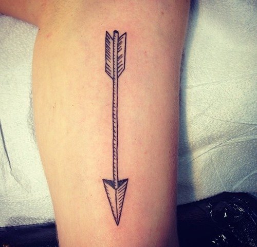 40款手臂上帅气的箭纹身图案