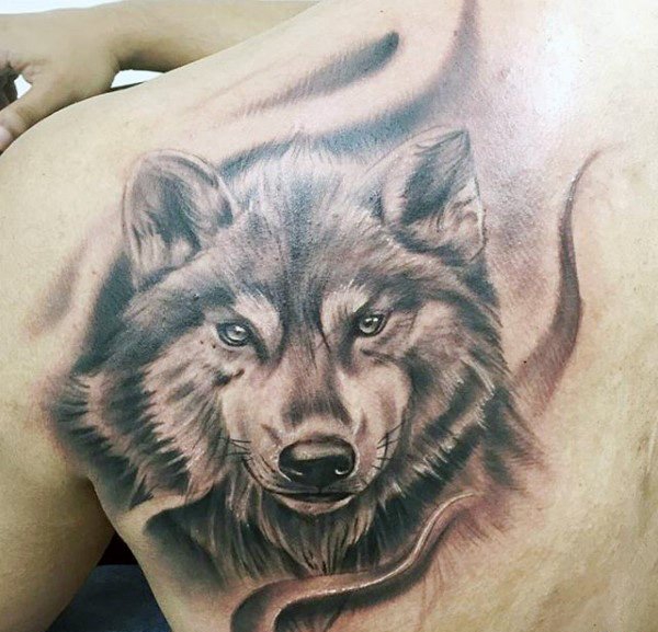32款男性超酷的满背狼纹身图案