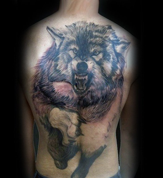 32款男性超酷的满背狼纹身图案