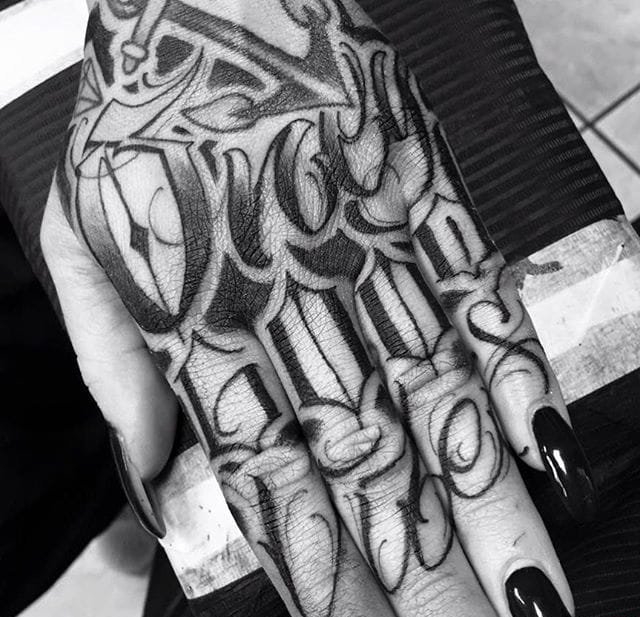 12款手指关节上的刻字纹身图案