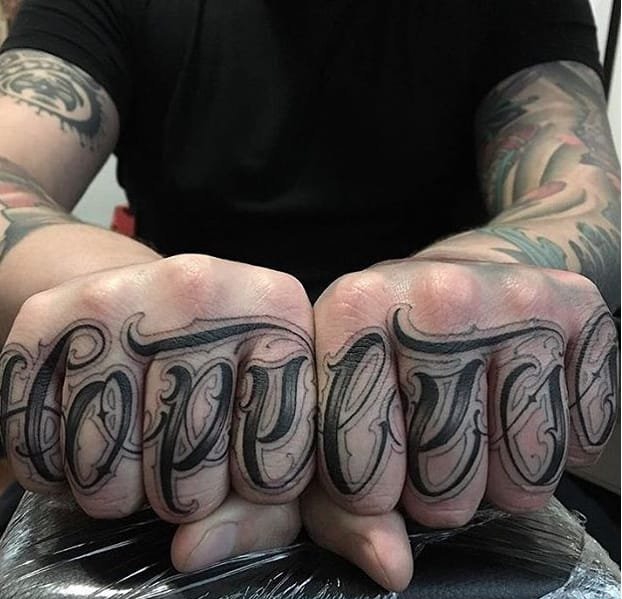 12款手指关节上的刻字纹身图案