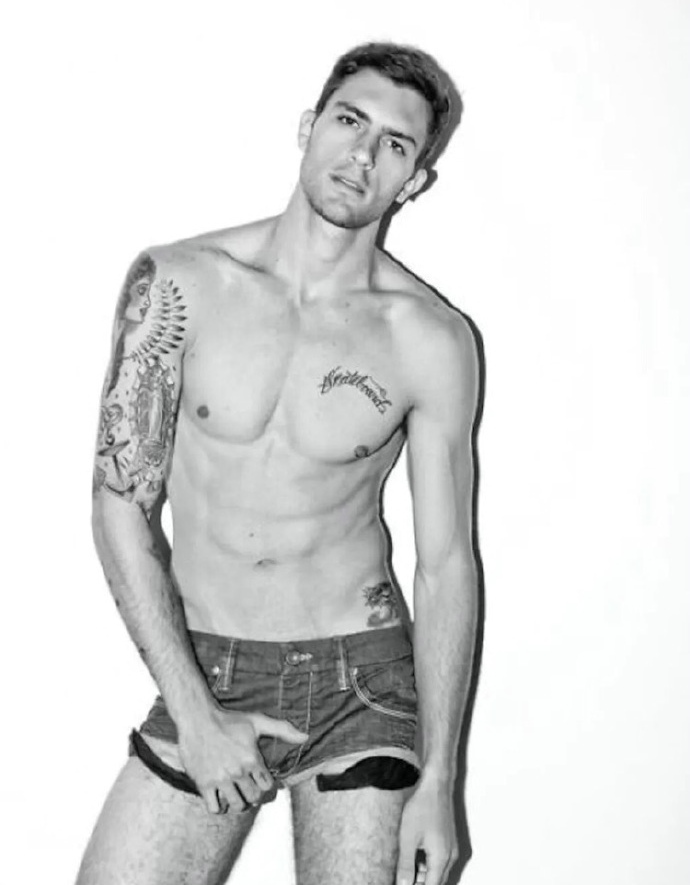 一组超级帅气的男明星手臂纹身图案