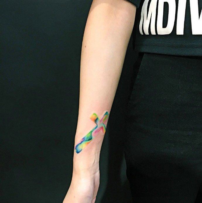 三款手臂小图腾纹身刺青显低调