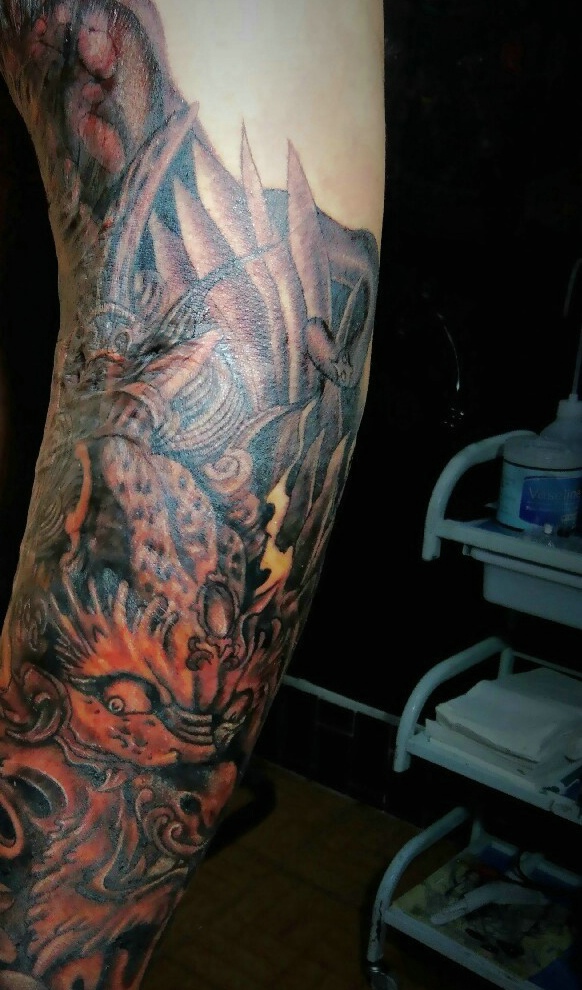 包小腿经典帅气的貔貅纹身图案