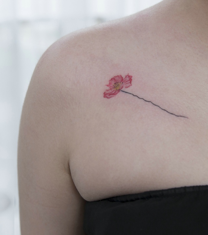 一组唯美小清新花朵纹身图案很性感