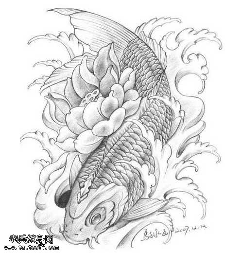 手稿黑白鲤鱼纹身图案