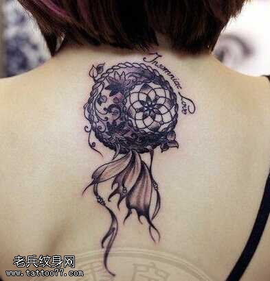 黑地球捕梦网纹身图案