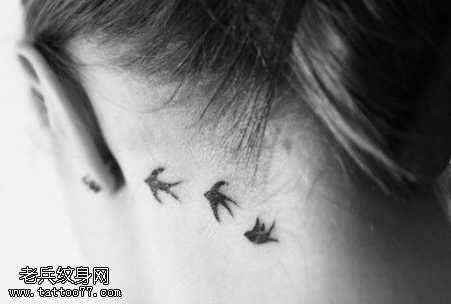 小清新燕子图腾纹身图案