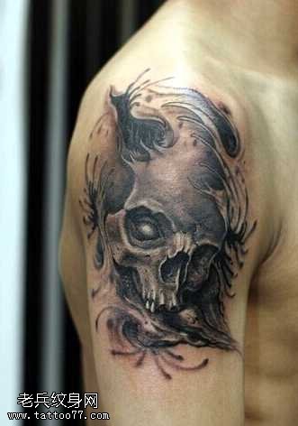 胳膊灵魂骷髅纹身图案