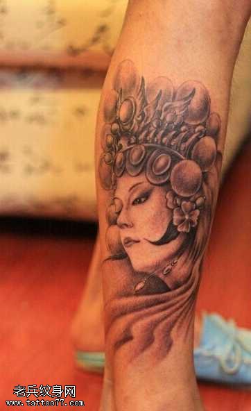 腿部花旦脸部纹身图案
