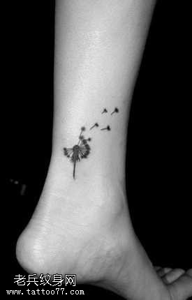 腿部薄公英纹身图案