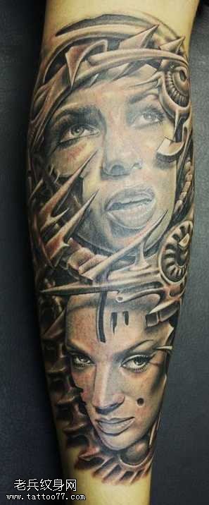 腿部科幻人物纹身图案