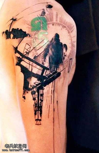 胳膊抽象背影纹身图案