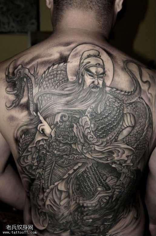 满背个性关公纹身图案