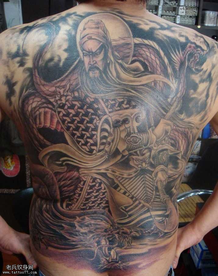 满背很个性关公道德纹身图案