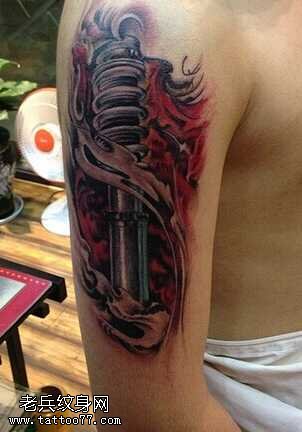 胳膊机器纹身图案