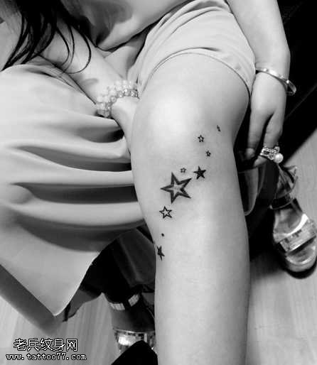 膝盖小星星纹身图案