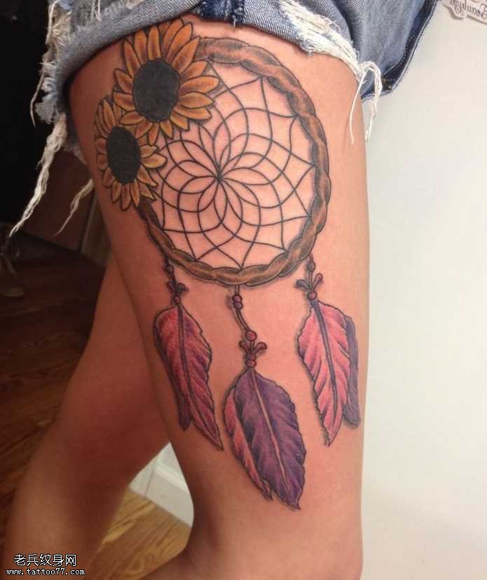 腿部捕梦网纹身图案