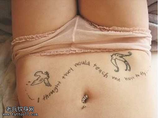 腹部小鸟英文纹身图案