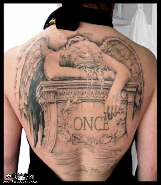 背部天使守护纹身图案